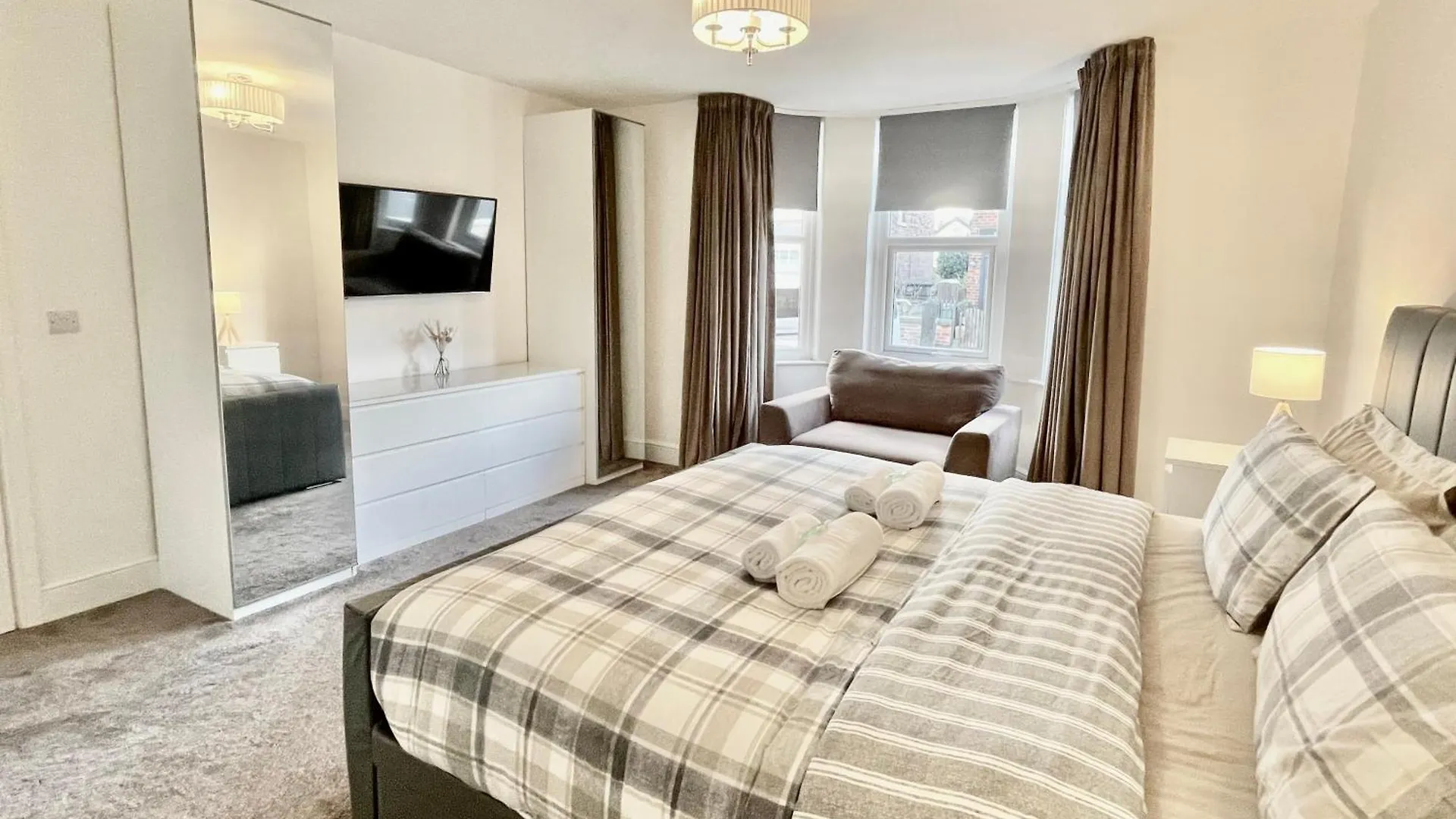 Holdsworth House Apartments Leeds